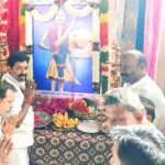 சுதந்திரப் போராட்ட வீரர் அழகு முத்துக்கோன் அவர்களின் 268 வது குருபூஜை விழாவை முன்னிட்டு அவரது படத்திற்கு தமிழ்நாடு யாதவ மகா சபை சார்பில் மலர் தூவி அஞ்சலி செலுத்தினர்:-