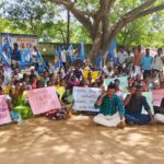 திமுக அரசை கண்டித்து 2013 ஆசிரியர் தகுதி தேர்வில் தேர்ச்சி பெற்றோர் நல சங்கம் சார்பில் டார்ச் லைட் அடித்து கண்டன ஆர்ப்பாட்டத்தில் ஈடுபட்டனர்:-