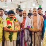 ஸ்ரீரங்கம் எம்எல்ஏ பழனியாண்டி பிறந்த நாள் விழா – ஸ்ரீரங்கம் கோவில் சுந்தர் பட்டர் வாழ்த்து தெரிவித்து ஆசீர் வழங்கினார்:-