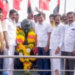 பேரறிஞர் அண்ணாவின் 117-வது பிறந்தநாள்- பெரம்பலூர் பாராளுமன்ற உறுப்பினர் அருண் நேரு மாலை அணிவித்து மரியாதை:-