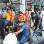 தீபாவளி பண்டிகையை முன்னிட்டு திருச்சி ரயில் நிலையத்தில் மோப்பநாய் உதவியுடன் வெடிகுண்டு நிபுணர்கள் மற்றும் போலீசார் அதிரடி சோதனை:-