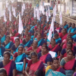 திமுக தேர்தல் வாக்குறுதியின் படி அங்கன்வாடி ஊழியர் மற்றும் உதவியாளர்களை அரசு ஊழியர்களாக்கி காலமுறை ஊதியத்தை வழங்க கோரி அங்கன்வாடி ஊழியர்கள் திருச்சியில் ஆர்ப்பாட்டம்:-*