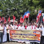 லேபர் கோடு திருத்த மசோதாவை திரும்ப பெற வலியுறுத்தி இடதுசாரி கட்சிகள், விடுதலை சிறுத்தை கட்சி சார்பில் திருச்சியில் நடந்த கண்டன ஆர்ப்பாட்டம்:-