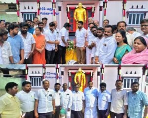 தியாகி இம்மானுவேல் சேகரனாரின் 102வது பிறந்தநாள் விழா – திருச்சியில் தவெக, திமுக உள்ளிட்ட பல்வேறு கட்சியினர் மலர் தூவி மரியாதை செலுத்தினர்:-